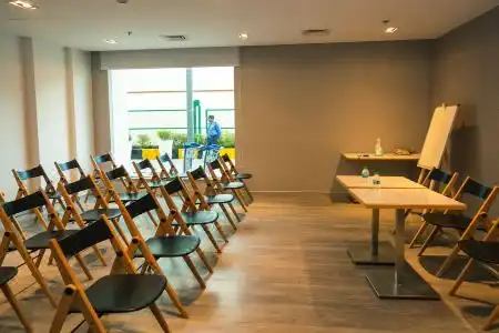 Holiday Inn Express Bengaluru Whitefield ITPL, an IHG - 5