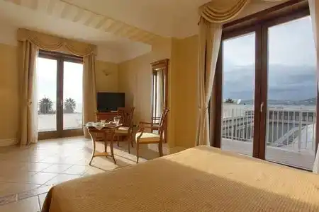 Dioscuri Bay Palace - 9