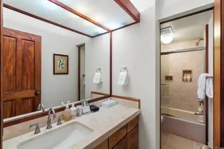 Puunoa  - CoralTree Residence Collection - 121