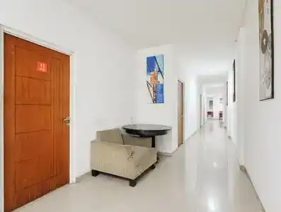 RedDoorz Plus near Cilandak Town Square 2 - 6