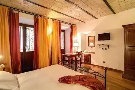 Residenza Domizia- Guest House - 5