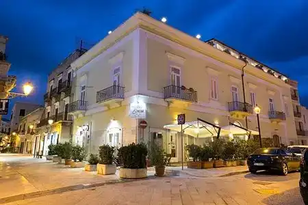 Palazzo Bonomi - 0