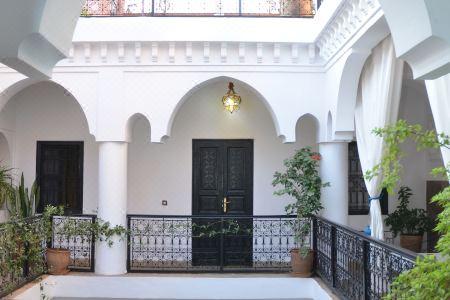 Riad Ailen - 9