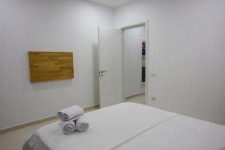 Adria - 24