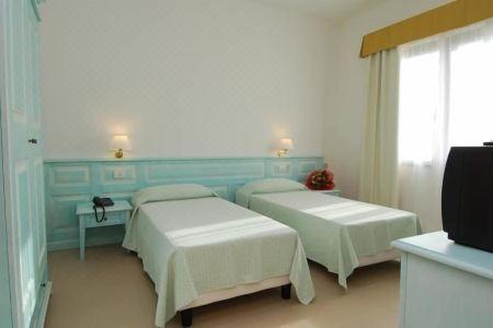 Rodia Inn - 14