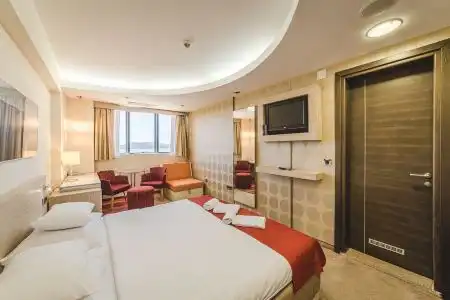 & Apartments HEC Residence - 31