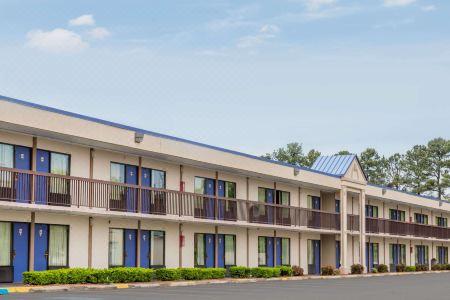 Knights Inn Fredericksburg - 1