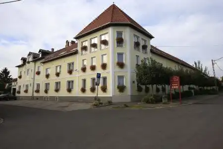 Korona Eger - 7