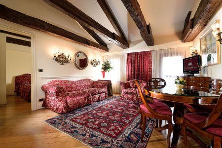 Suites Torre Dell'Orologio - 55