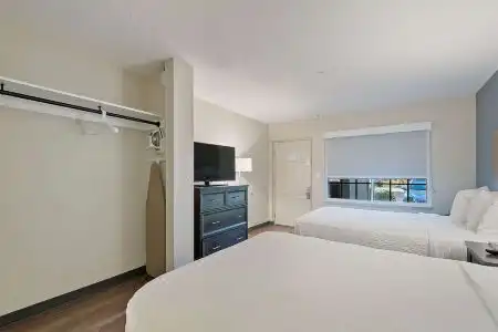 Extended Stay America Suites - Miami - Airport - Blue Lagoon - 43