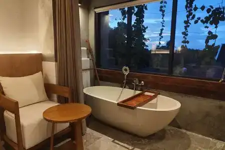 Purana Suite Ubud - 5