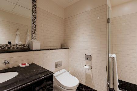 The Lalit London - 72