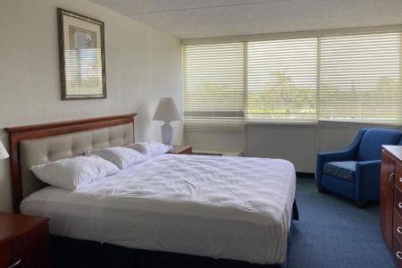 Miami Gardens Inn & Suites - 52