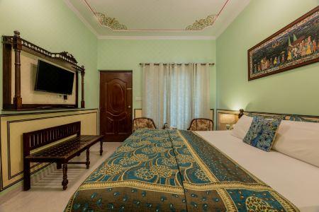 Rajasthan Palace Jalpur - 52