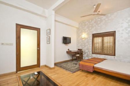 White Palace - 15