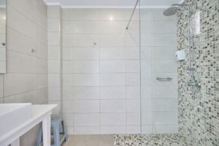 Lagoon Luxury Suites - 33