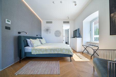 Villa Lastva is a Five Star Seafront Luxury Villa with Privite Pool - 10