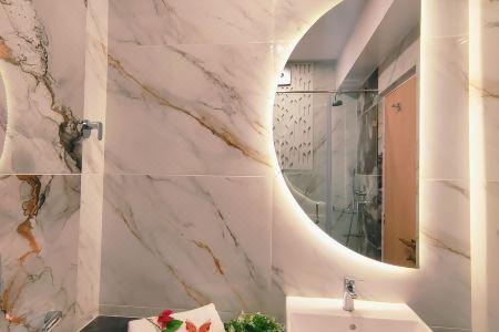Sarang Palace - A Luxury Boutique - 127