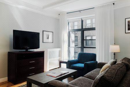 Best Western Plus Hospitality House - 75