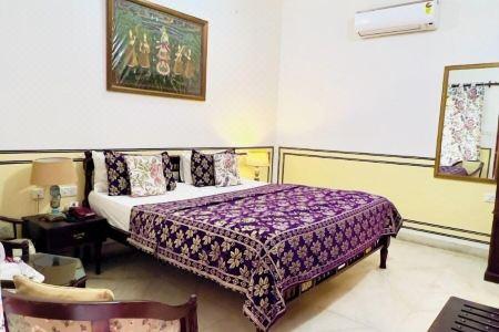 Rajasthan Palace Jalpur - 55