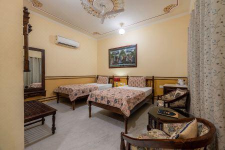 Rajasthan Palace Jalpur - 73