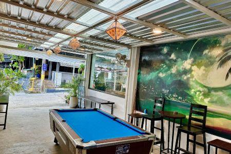 Eclipse Hostel and Bar - 8