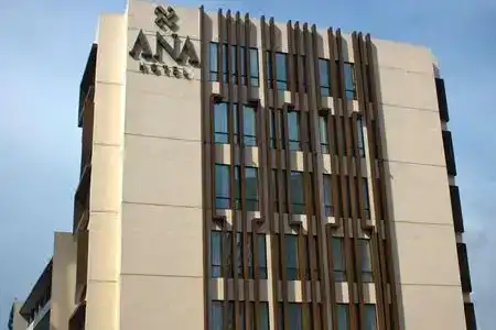 Ana Jakarta - 1