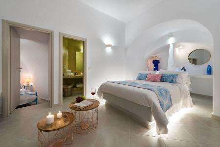 Kima Oia Suites - 58