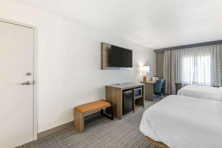 Comfort Inn & Suites Louisville Airport Fair & Expo - 22