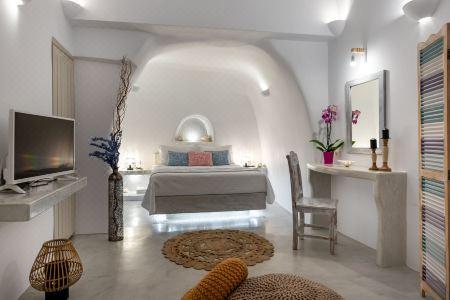 Kima Oia Suites - 95