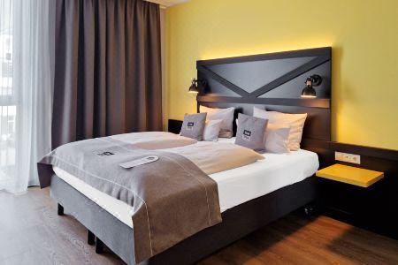 Holiday Inn - the niu, FURY ASCHHEIM MESSE by IHG - 75