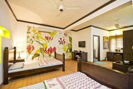 White Palace - 10