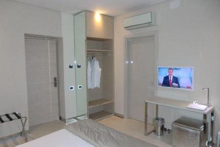 B&Beach Cagliari Guest House - 26