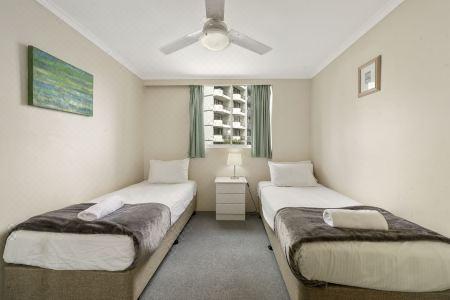 Sandpiper Apartments - 9
