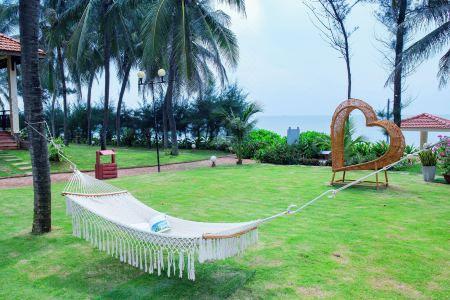 Golden Coast Resort & Spa - 21