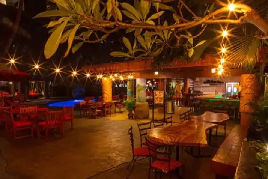 Castle Bamboo Waikīkī - 7