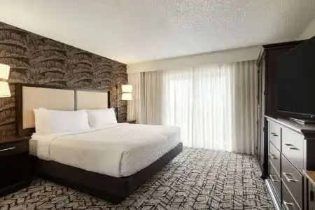 Embassy Suites by Hilton Fort Lauderdale 17th Street - 35