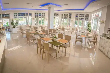 Halkidiki Palace - 6