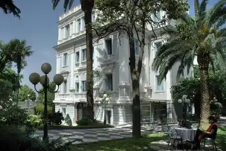 Flora - 0