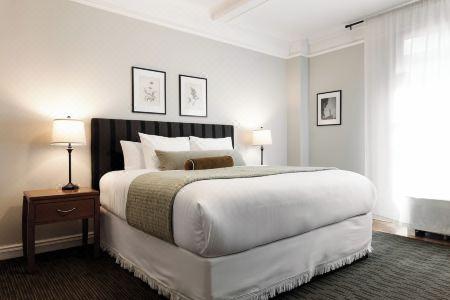 Best Western Plus Hospitality House - 66