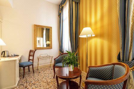 Bella Venezia - 80