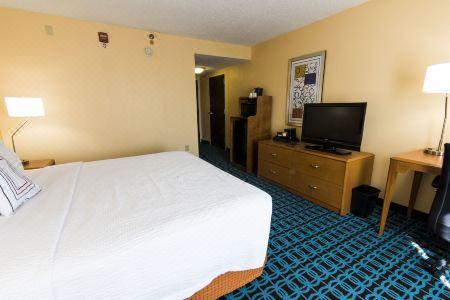 Fairfield Inn & Suites Chesapeake - 12