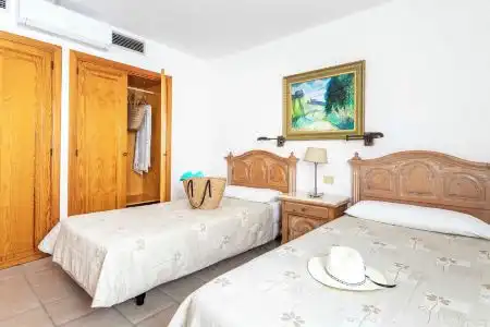 Beverly Hills Suites - Excels & Resorts - 17