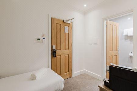 The Porchester - 74