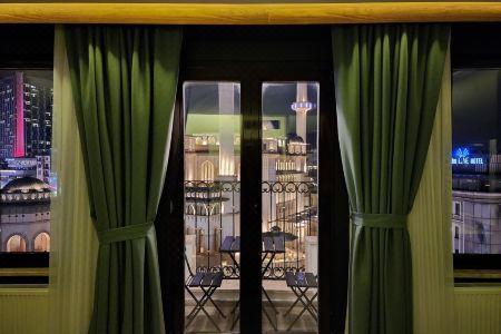 Taksim Landhouse - 57