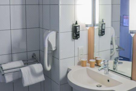 Ibis Montpellier Sud - 93