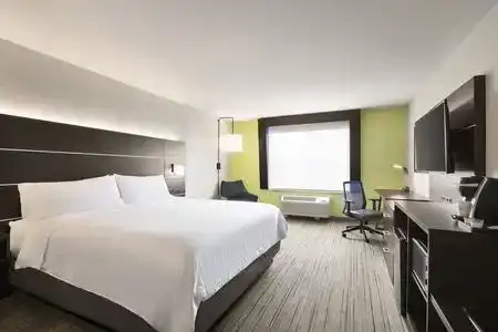 Holiday Inn Express & Suites SARASOTA EAST - I-75 by IHG - 1