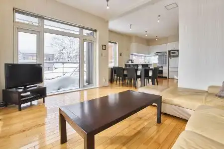 Niseko Central Houses and Apartments - 12