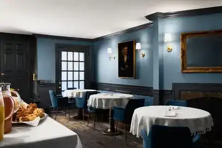 The Franklin on Rittenhouse, A Boutique - 7