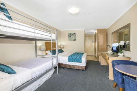 Best Western Airport 85 Motel - 21